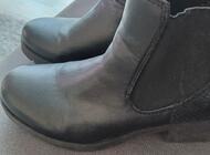 Grajewo ogłoszenia: Sprzedam butki bardzo ładne rozmiar 38 nie zniszczone 2 razy... - zdjęcie